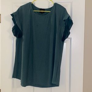 Cute textured top💙